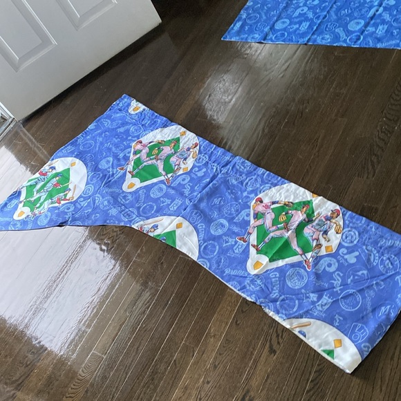 Vintage 90’s MLB Baseball Curtains Fabric - Picture 8 of 15